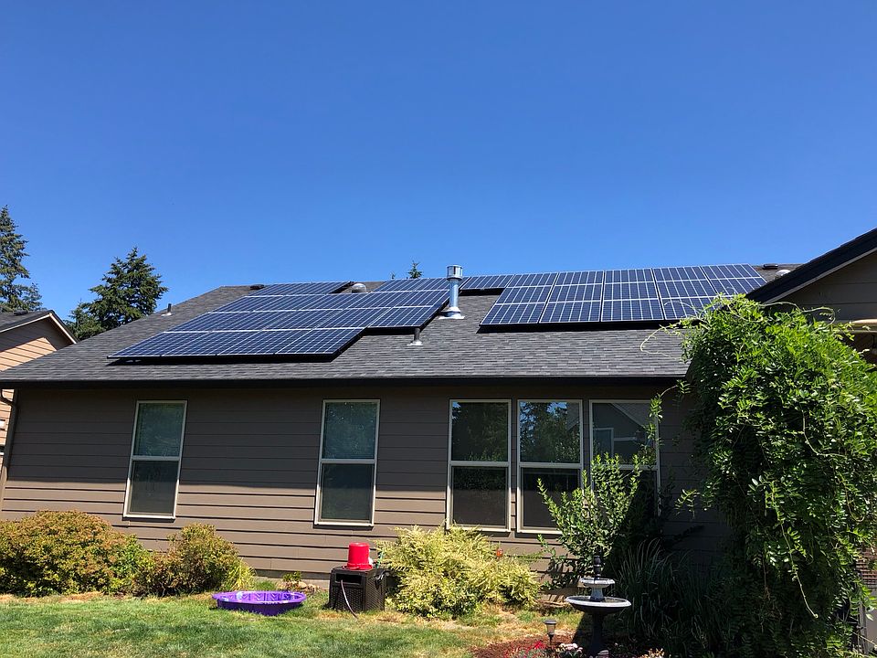 10.2 kW. Installed 2018