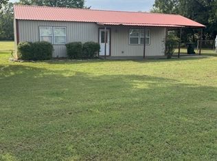 18811 3rd St, Madill, OK 73446