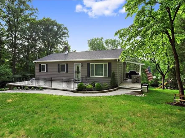 45 Mahopac Ave, Amawalk, NY 10501