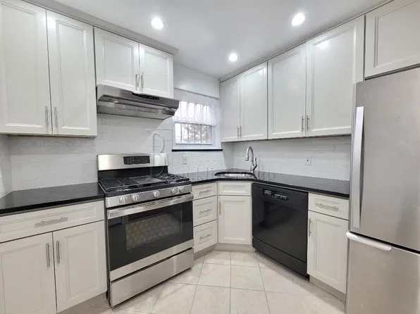 20-66 48th Street image 1 of 11