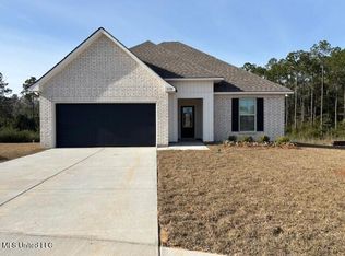 15130 High Point Dr, Gulfport, MS 39503