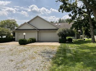 4420 Manistee Dr, Fort Wayne, IN 46835