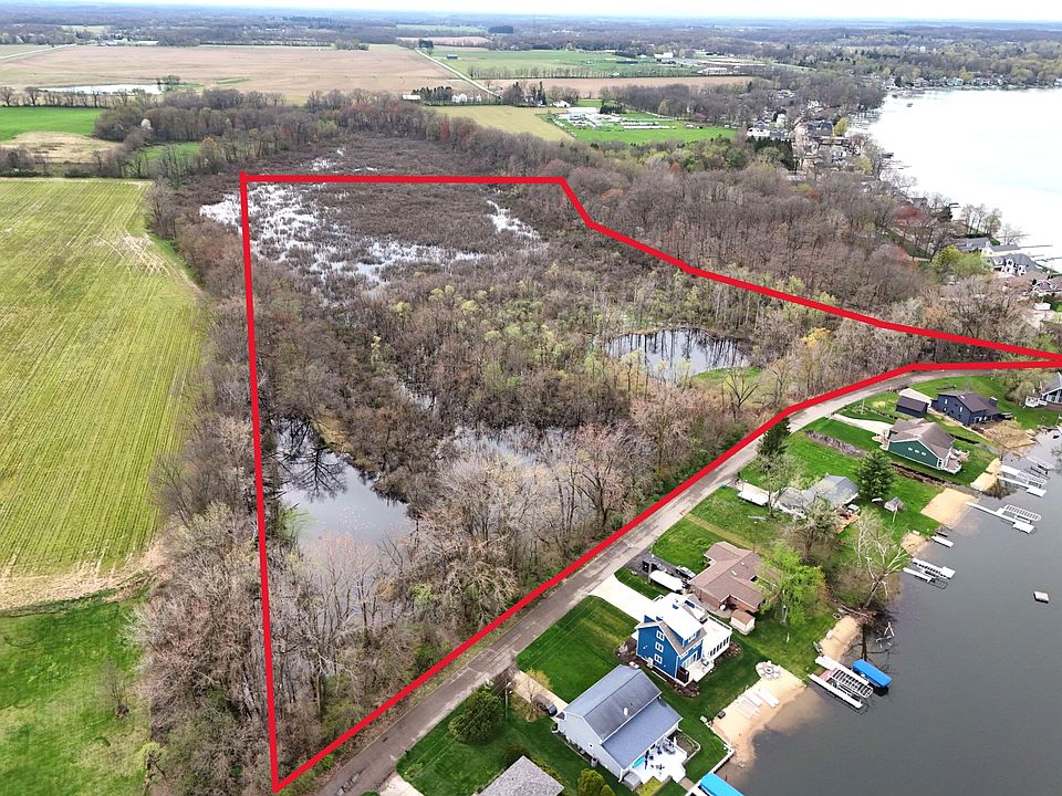 1st image of Tulip Tree Ln