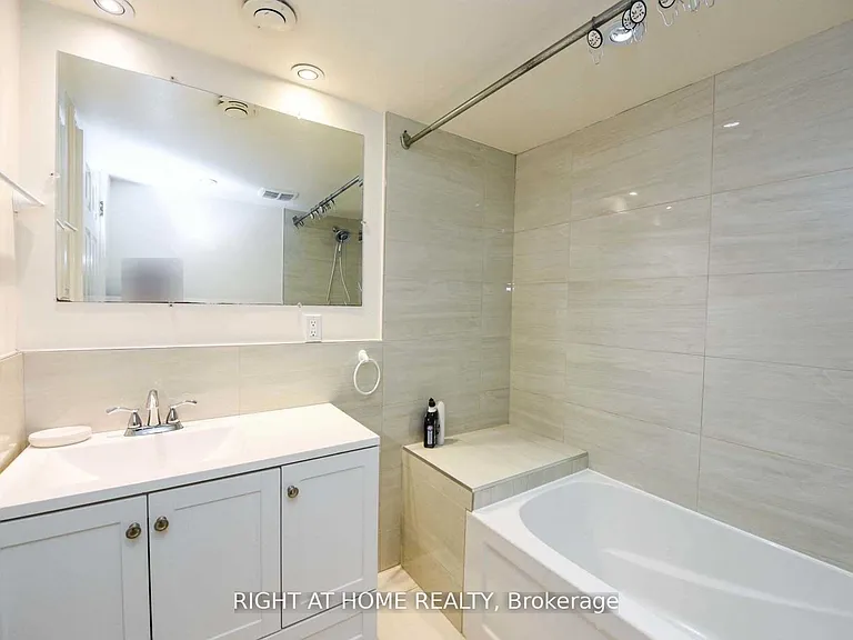 31 E Griggsden Ave — Photo 10