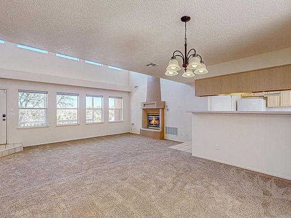 4th image of 98 Camino Cerritos