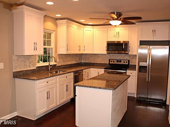 2nd image of 20770 Wolftrap St