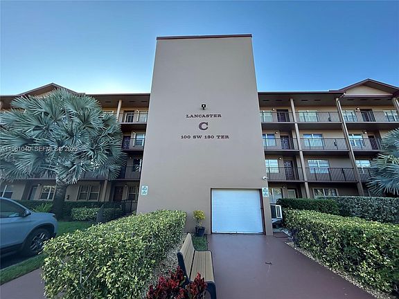 4th image of 100 SW 130th Ter APT 109C