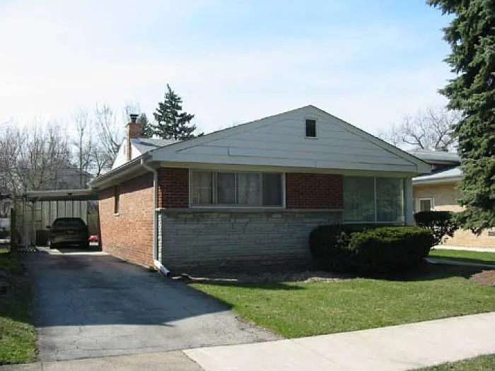 8338 Kenneth Ave photo 1