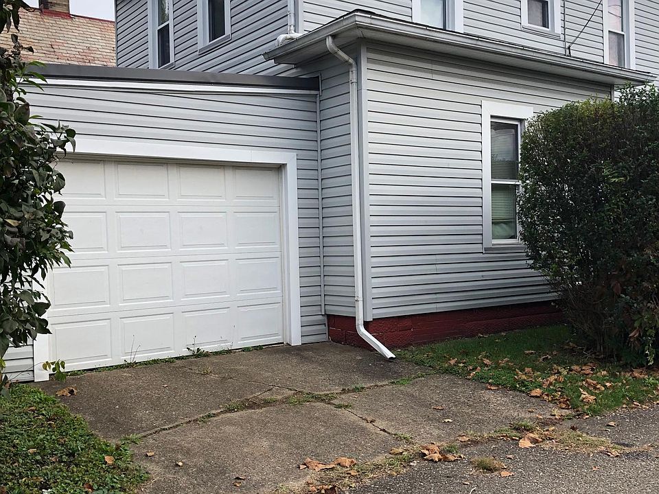 2nd image of 130 3rd Dr NW