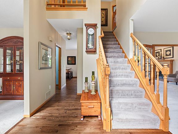 2nd image of 9024 Douglas Dr