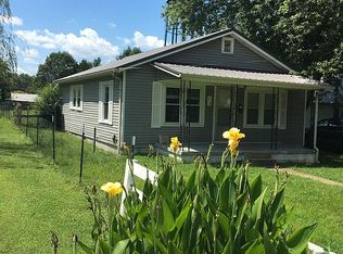 318 N Oak St, Hohenwald, TN 38462