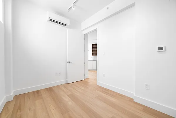 Rented by Key City Capital Inc | media 6