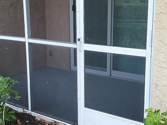 5th image of 1550 SE Royal Green Cir APT P103