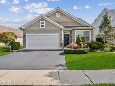 193 Wintergreen Drive, Manalapan, NJ, 07726