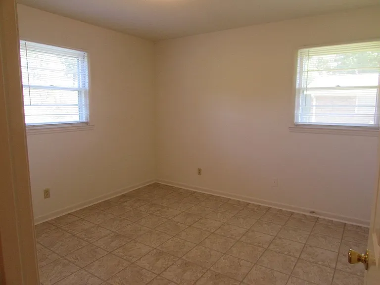 6016 Pleasant Grove Rd — Photo 16