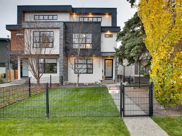 2635 E 21st St SW, Calgary, AB T2T 5A9