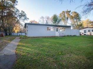 6412 Sidney St, Brighton, MI 48116