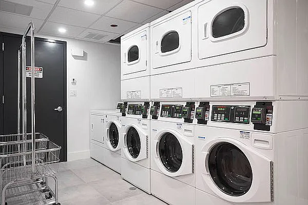 Rented by Compass | media 12