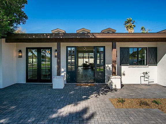 4th image of 4228 N Paradise Way