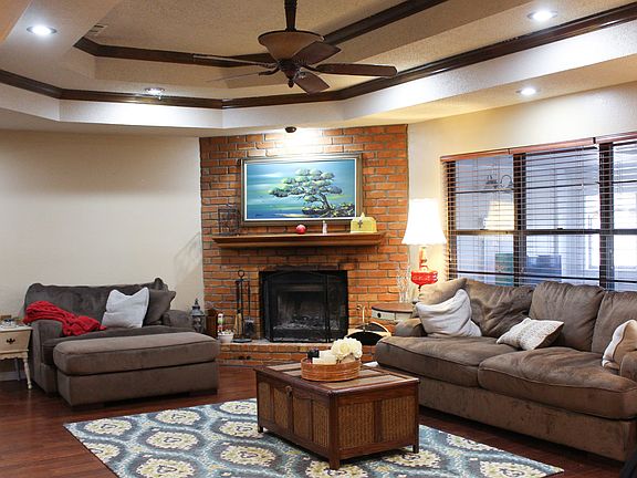 Livingroom View 2
