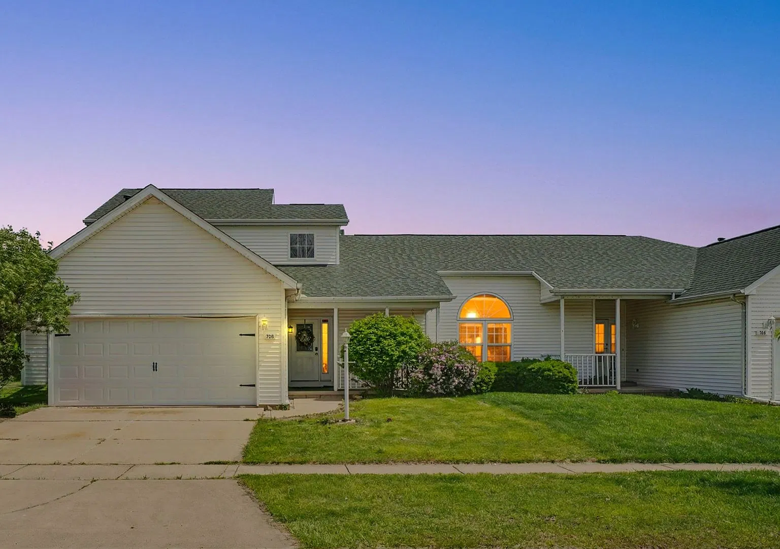 Pond-View 3BR + Office, Main-Floor Primary, 2-Car Garage Move-In Ready — Photo 1