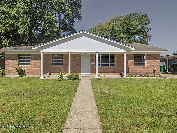 2nd image of 609 Anniston Ave