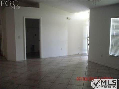 3rd image of 1625 SE 13th Ter
