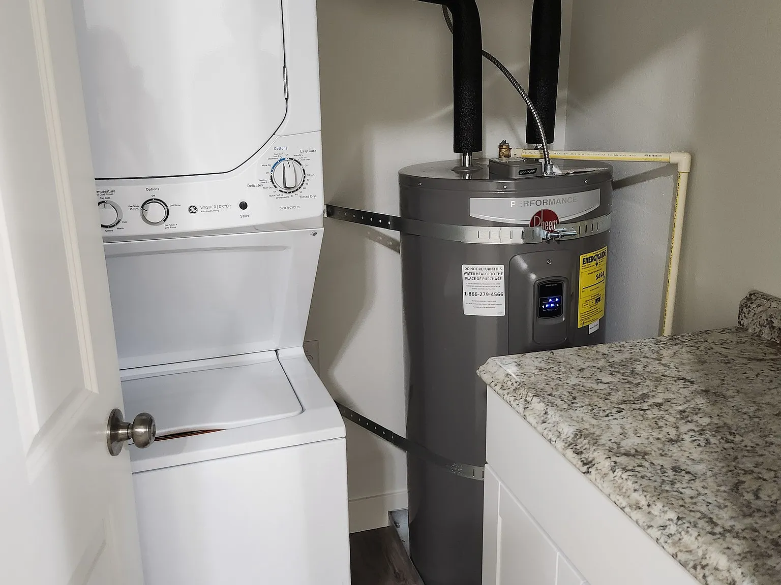 1 bed, $1,100 — Photo 4