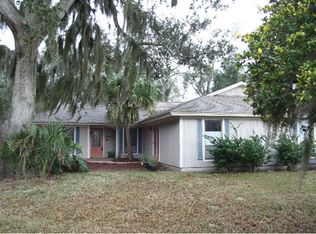 1915 Sunrise Dr, Fernandina Beach, FL 32034