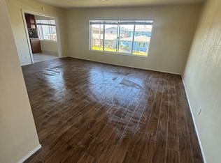 2916 W 141st St #3, Gardena, CA 90249