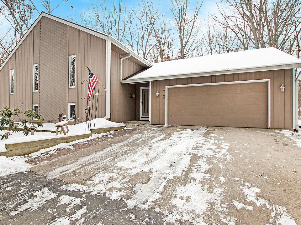 1st image of 16145 Red Pine Ct