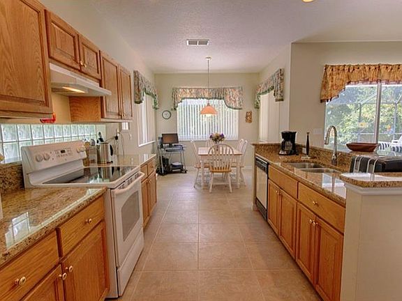 4th image of 2926 Sunset Vista Blvd