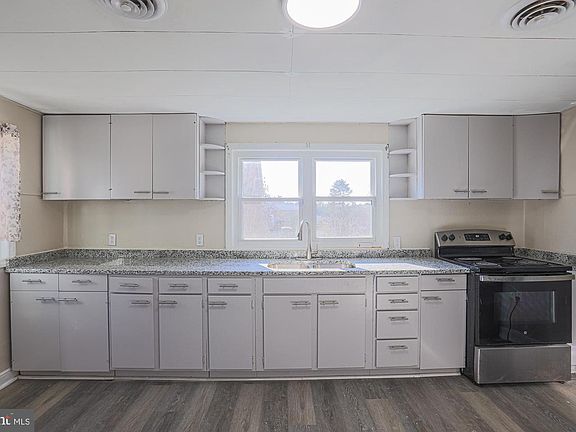 2nd image of 3110 Philadelphia Rd