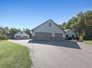 4954 170th Ln NW, Andover, MN 55304