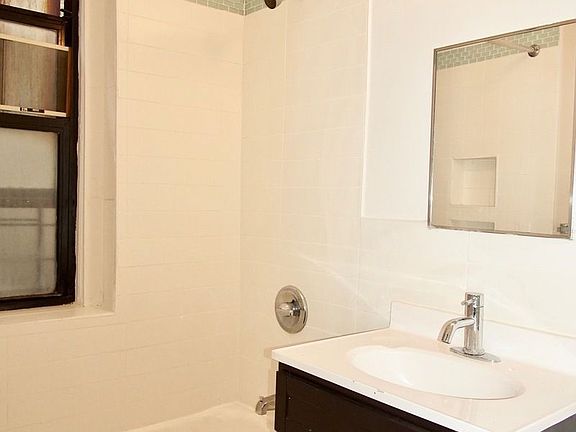 5th image of 1887 Amsterdam Ave APT 5C