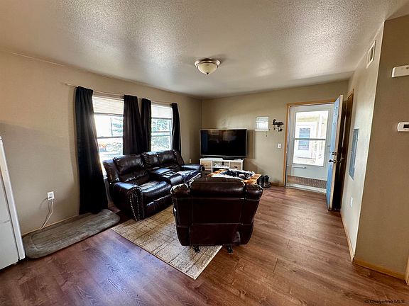3rd image of 423 Mitchell St #H-1