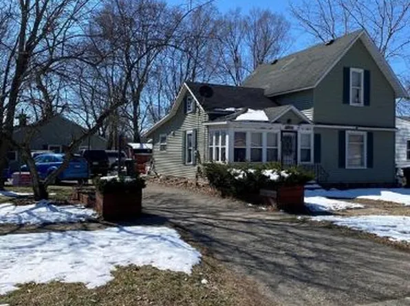 538 E Hammond St, Otsego, MI 49078