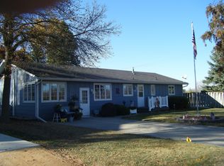 425 School St, Tyler, MN 56178