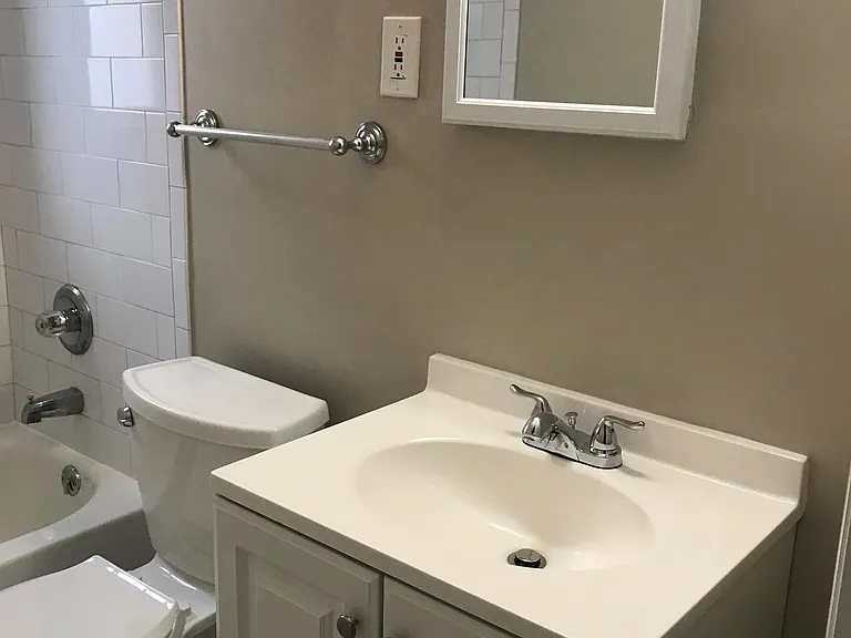 4176 Paxton Woods Ln #9 — Photo 7
