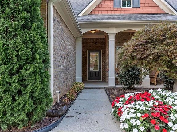 2nd image of 645 Talon View Ct