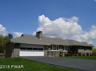 170 Long Ridge Rd, Hawley, PA 18428