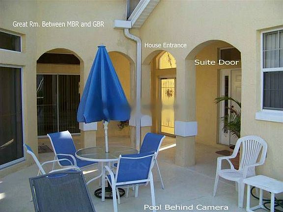 Courtyard w/Suite