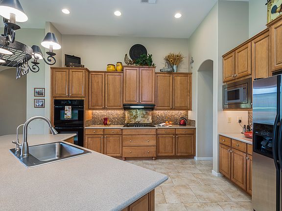 5th image of 12469 N 145th Way