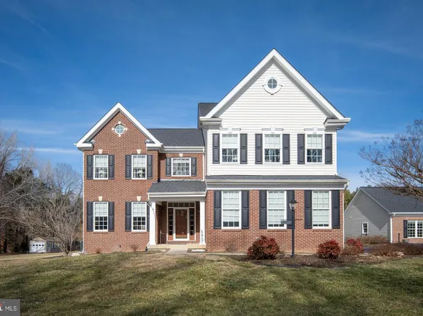 24 Gibson Dr, Fredericksburg, VA 22406