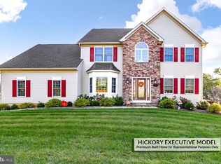 1 Moose Ln, Jobstown, NJ 08041