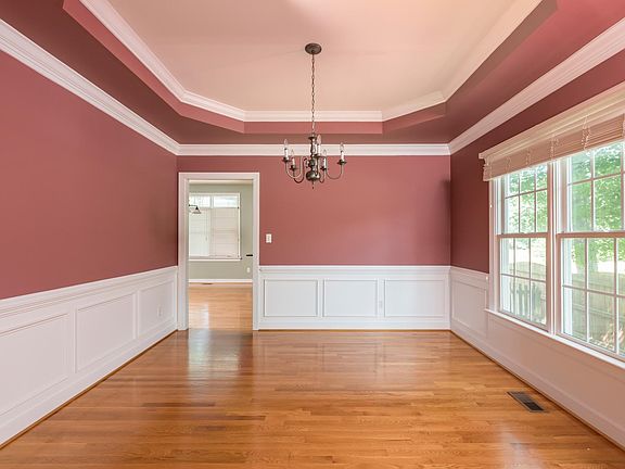 5th image of 5424 Stanwood Way