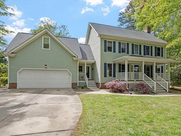 2700 Mary Marvin Trl, Fuquay Varina, NC 27526