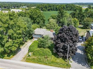 1352 Centre Rd, Hamilton, ON L0R1H1