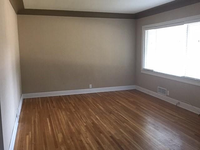 1st image of 4725 Xerxes Ave S