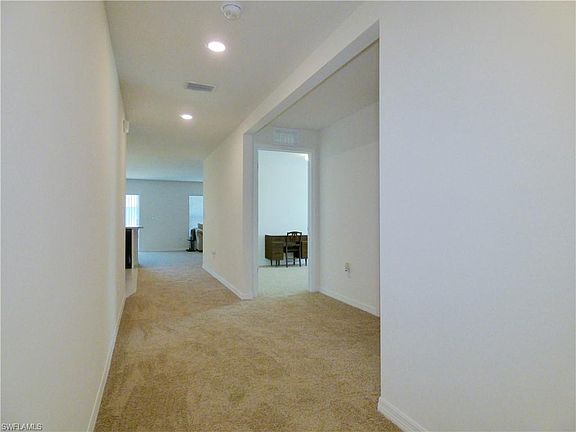 4th image of 1011 NE 33rd Ln